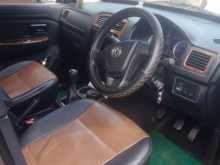 DFSK Glory 330 2015 SUV