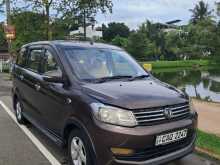 DFSK Glory 330 2016 SUV