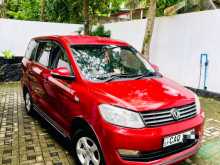 DFSK Glory 330 2016 SUV