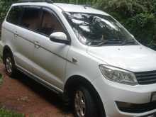 DFSK Glory 330 2017 SUV