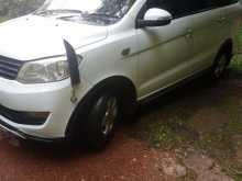 DFSK Glory 330 2017 SUV