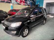 DFSK Glory 330 2019 SUV