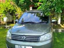 DFSK Glory 330 2021 SUV