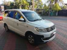 DFSK Glory 330 2020 SUV