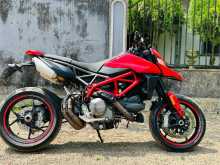 Ducati Hayper Mortard 2020 Motorbike