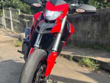 Ducati Hypermotard 821 2015 Motorbike