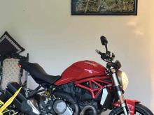 Ducati Monster S 2022 Motorbike