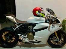 Ducati Panigale 1199 2016 Motorbike
