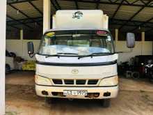 Toyota Dyna 2003 Lorry