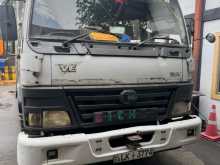 Eicher 2016 Eicher 2011 Lorry