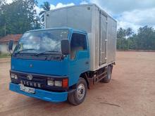 Eicher Either 2012 Lorry