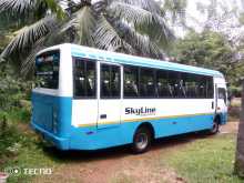 Eicher Skyline 2011 Bus