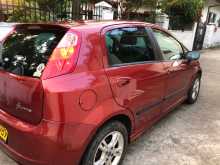 https://riyasewana.com/uploads/fiat-grand-punto-2892020282.jpg