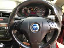 https://riyasewana.com/uploads/fiat-grand-punto-2892020294.jpg