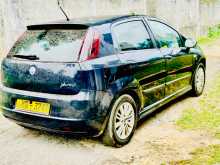 https://riyasewana.com/uploads/fiat-grande-punto-2007-110432012472.jpg