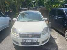 Fiat Linea 2011 Car