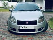 Fiat Linea 2011 Car