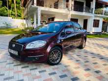 Fiat Linea 2011 Car