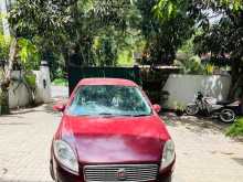 Fiat Linea Emotion 2011 Car