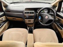 https://riyasewana.com/uploads/fiat-linea-239200724232.jpg