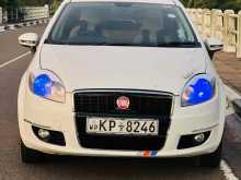 Fiat Linea 2011 Car