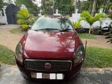 Fiat Linea 2011 Car