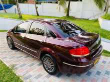 https://riyasewana.com/uploads/fiat-linea-emotion-2011-128213212264.jpg