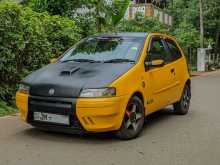 Fiat Punto 2001 Car