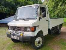 https://riyasewana.com/uploads/force-lorry-2015-518570912824.jpg
