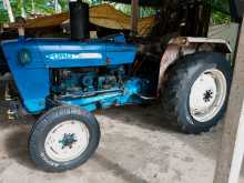 Ford 3000 2000 Tractor