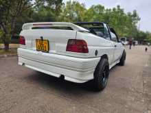 https://riyasewana.com/uploads/ford-escort-cabriolet-1992-3120594412064.jpg