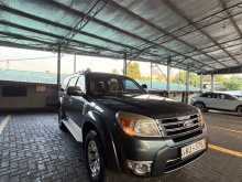 Ford Everest 2012 SUV