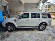Ford Everest 2011 SUV
