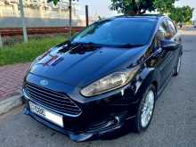 https://riyasewana.com/uploads/ford-fiesta-ecoboost-2015-49181512402.jpg