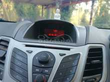https://riyasewana.com/uploads/ford-fiesta-saloon-2011-38301412933.jpg