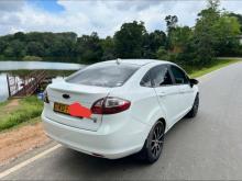 https://riyasewana.com/uploads/ford-fiesta-saloon-2810134017805.jpg