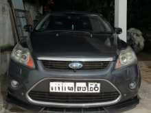 Ford Focus 2011 Car