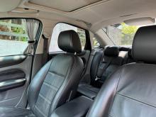 https://riyasewana.com/uploads/ford-focus-2613142917474.jpg