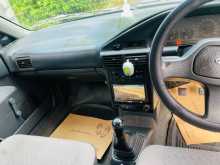 https://riyasewana.com/uploads/ford-laser-1994-2214325612514.jpg