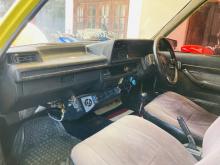 https://riyasewana.com/uploads/ford-laser-ghia-812115617235.jpg