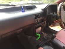 https://riyasewana.com/uploads/ford-lesar-hatchback-1986-148261812044.jpg