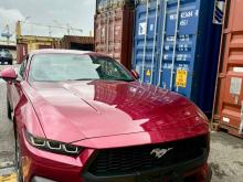 Ford Mustang 2025 SUV