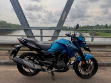 Hero Hunk 200 2019 Motorbike