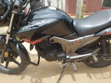 https://riyasewana.com/uploads/hero-2017-181711016245.jpg