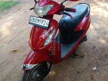 https://riyasewana.com/uploads/hero-4-strok-3814291400240.jpg