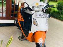Hero Pleasure 2011 Motorbike