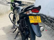 https://riyasewana.com/uploads/hero-cbz-x-301635336664.jpg