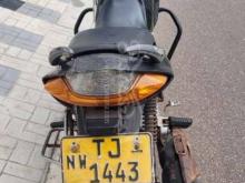 https://riyasewana.com/uploads/hero-cbz-xtrem-14235334488374.jpg
