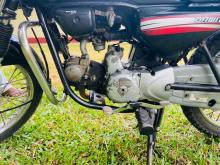 Hero CD DAWN 2013 Motorbike