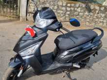 https://riyasewana.com/uploads/hero-dash-1010054413574.jpg